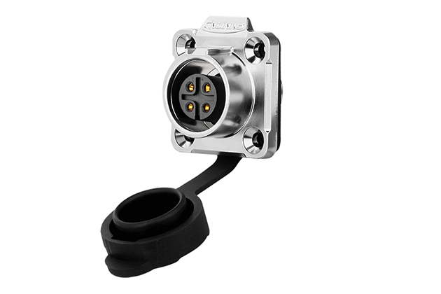 4芯四孔母插座金属