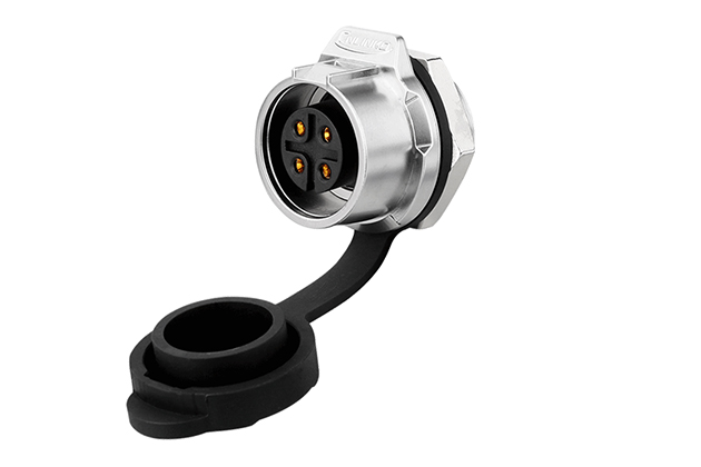 4芯单孔母插座金属