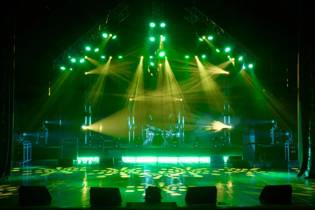 The Unsung Hero Behind Stunning Stage Lighting -- YF24 Power C