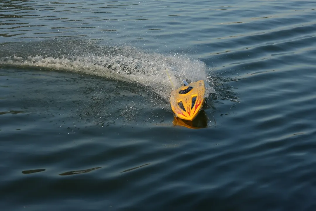 What are the Requirements of USVs for Industrial Waterproof Connectors